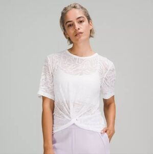 Luluemon White Crescent Tee Veil Short Sleeve Sheer Swirl Pattern Size Small